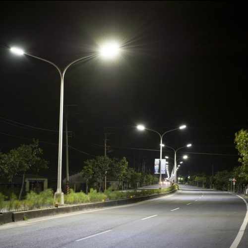 tiang lampu jalan dekoratif oktagonal