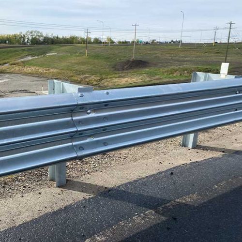 thrie beam guardrail